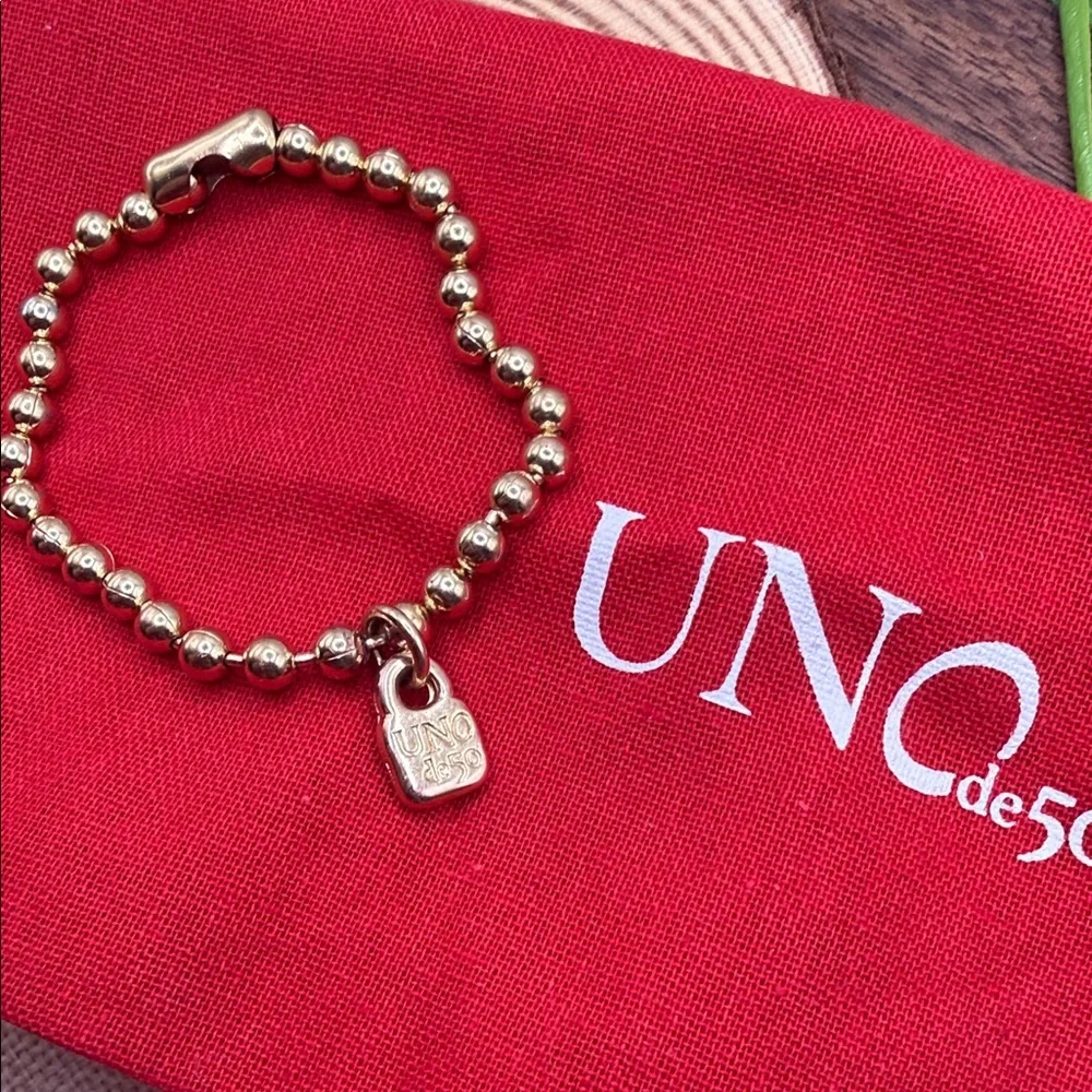 (Firm price )Authentic Second hand 🤚 UNO de 50 Metallic Beaded Bracelet